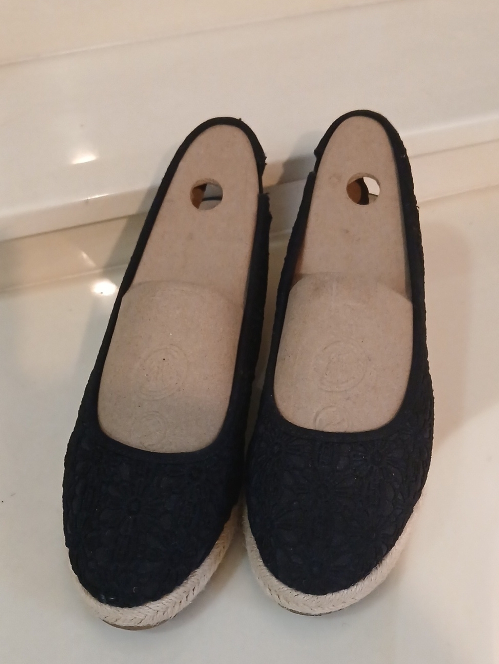Life Stride Black Lace Espadrille Flats with Jute Trim